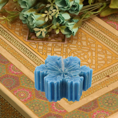 RIDHA CANDLE FLWR BLUE 2.jpg