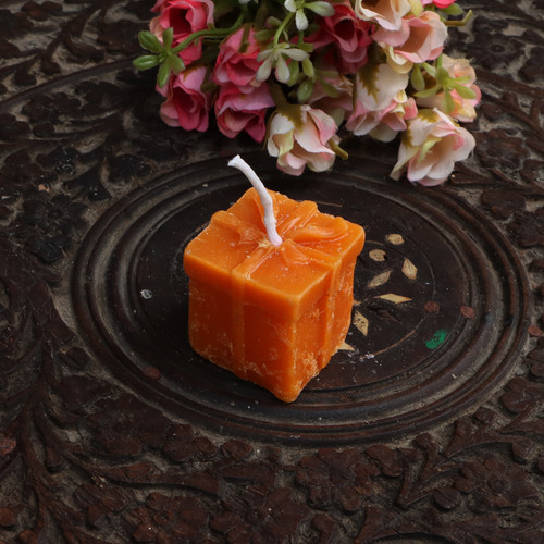 RIDHA CANDLE GIFT ORNG 3.jpg