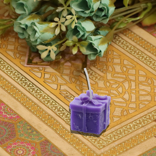 RIDHA CANDLE GIFT PURPL 3.jpg