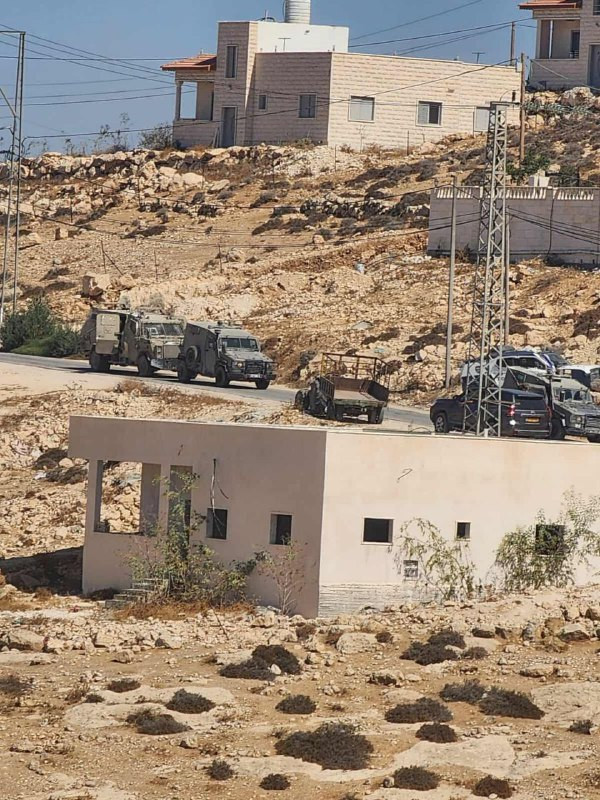 قوات الاحتلال تقتحم بلدة الظاهرية جنوب الخليل....