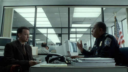 The.Terminal.2004.2160p.NF.WEB DL.CZ SK EN.SDR.x265 NoGRP.mkv snapshot 00.04.04 [2025.08.30 20.31.41.jpg