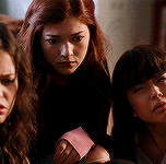 gag 1x09 12.gif