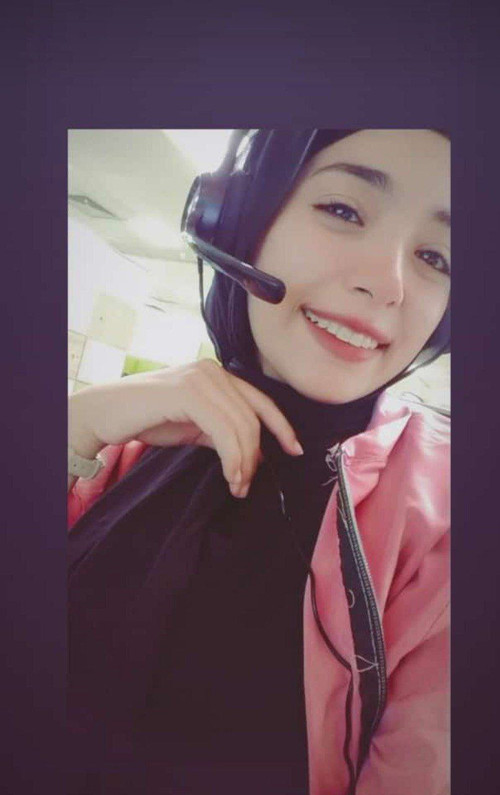 صور و نودزات لبنوتة كيوتة عسولة شغالة كول سنتر و هي بتكلم حبيبها فيديو كول بزازها طرية و عسل تستاهل النيك KL62Ife.md