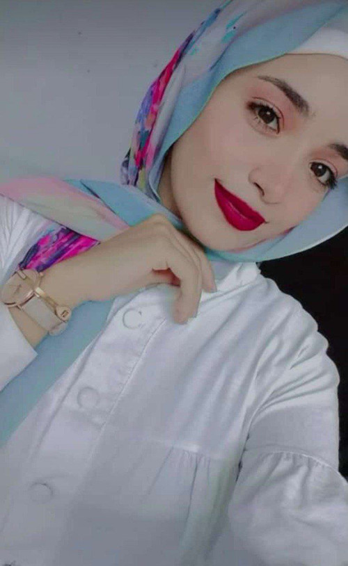 صور و نودزات لبنوتة كيوتة عسولة شغالة كول سنتر و هي بتكلم حبيبها فيديو كول بزازها طرية و عسل تستاهل النيك KL62uUb.md