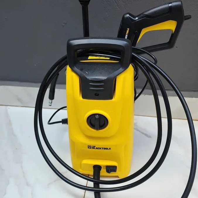 Lavadora De Alta Pressão Portátil Turbo 1400w 1500psi Cor Amarelo The Black Tools