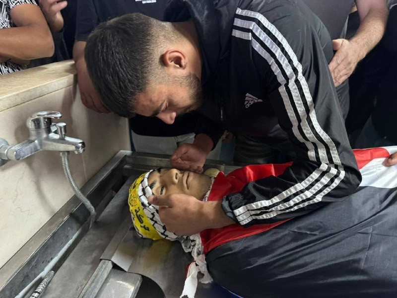 الشهيد الفتى جميل عاطف حنني (17 عاماً) الذي استشهد فجر اليوم متأثراً بإصابته برصاص الاحتلال في بلدة بيت فوريك شرق نابلس شمال الضفة الغربية...