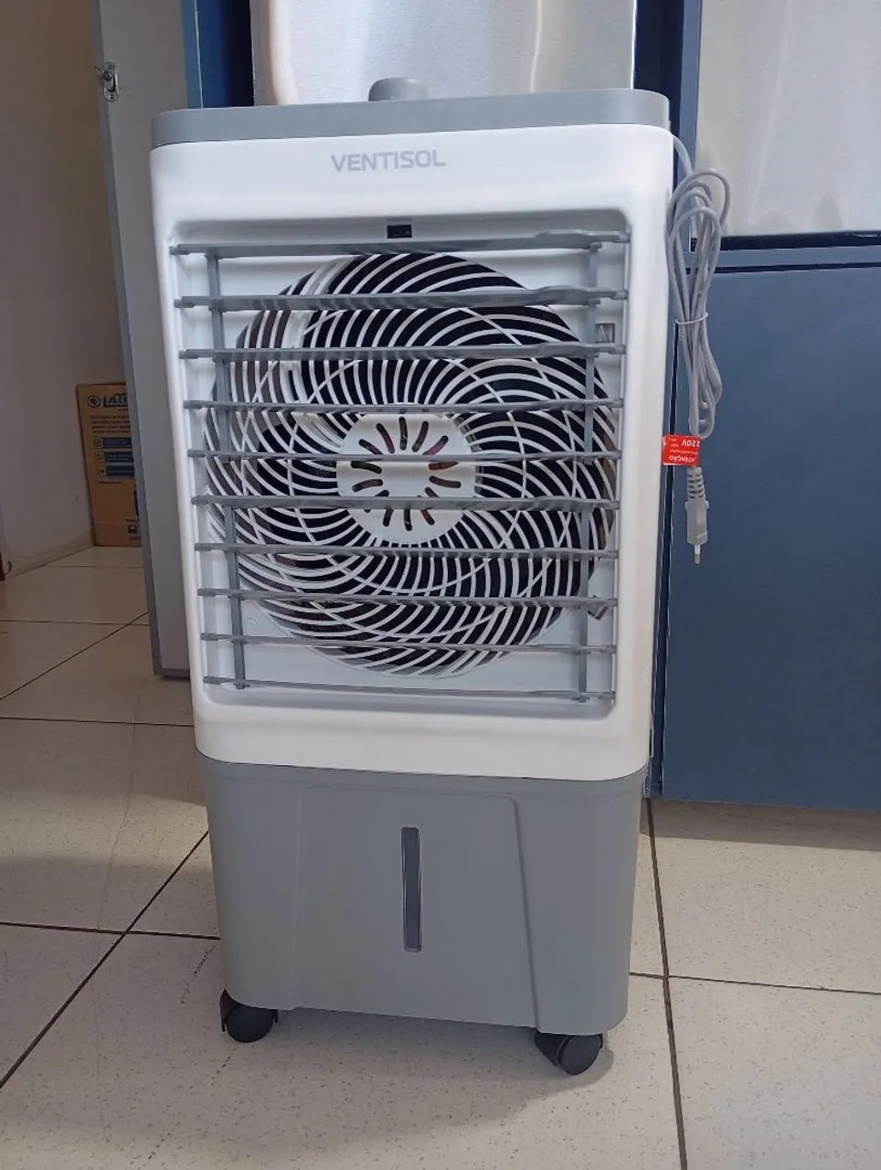 Climatizador Umidificador Ar Frio Ventisol 5 em 1 3 Velocidades 16L 130W CLIN16 Pro