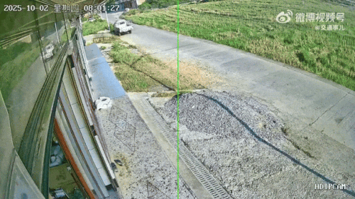 259205cfb862f3.gif