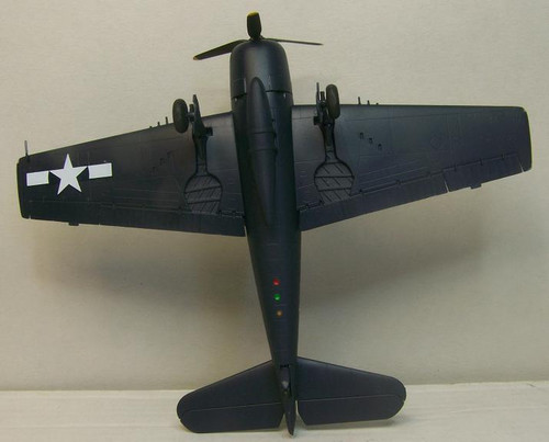 Hobbyboss Hellcat F6F 5 9.jpg