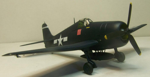 Hobbyboss Hellcat F6F 5 8.jpg