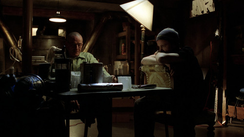Breaking.Bad.S02E01.Seven.Thirty Seven.2160p.AMZN.WEB DL.CZ EN.DTS HD.MA.5.1.SDR.HEVC VoX.mkv snapsh.jpg