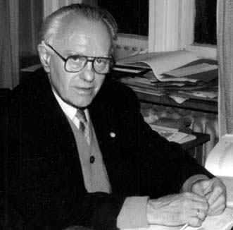F7YP7PVX0AAspoj.jpg