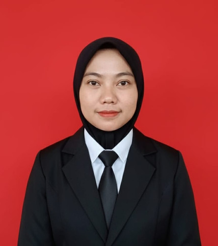 foto berjaz hitam leni.jpg