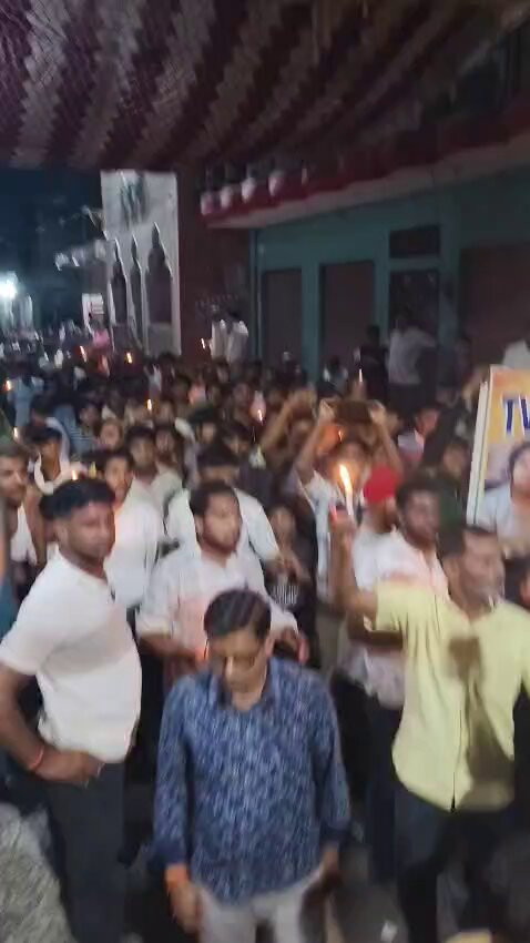 ynbg5z4Ec KBb9Kk.jpg