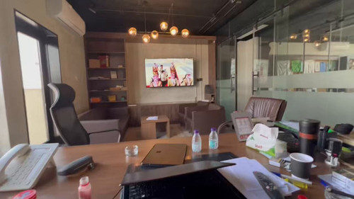 4y3b pt4jKxASi5G.jpg