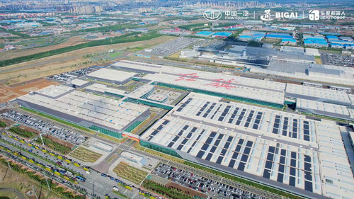 pvEvz 5AxPymg6CN.jpg