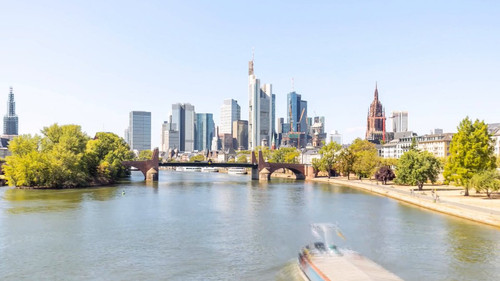 v NBvJ QwwBEWsWe.jpg