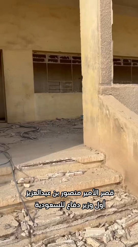 2Qxrir TI4eaW75x.jpg