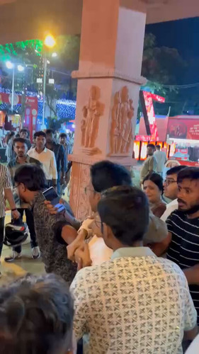 mEpoLJhE0elI wv1.jpg