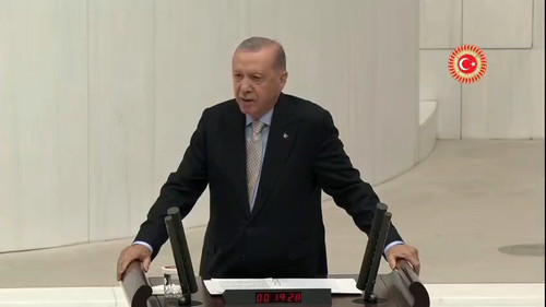 yjkUyKBHDMCimX8H.jpg