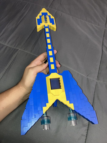 G2EqKTJbwAA8C Q.jpg