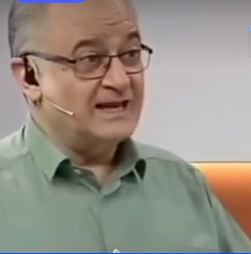 G2HSprsWcAALU M.jpg