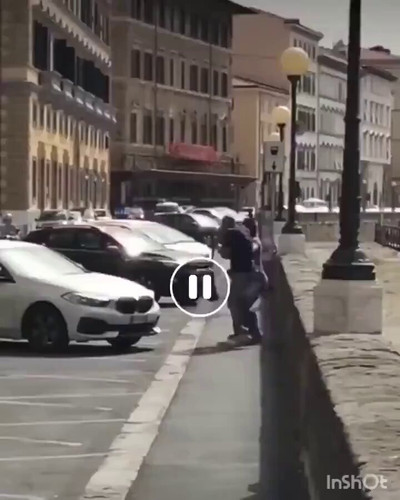 VDukas5j6 ecOy2y.jpg