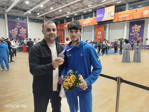 557627244 655190807650419 8878240397954131131 n.jpg?stp=dst jpg s600x600 tt6& nc cat=107&ccb=1 7& nc.jpg