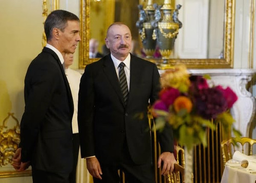 558616305 1230897265741553 7117951236395609853 n.jpg?stp=dst jpg s600x600 tt6& nc cat=101&ccb=1 7& n.jpg