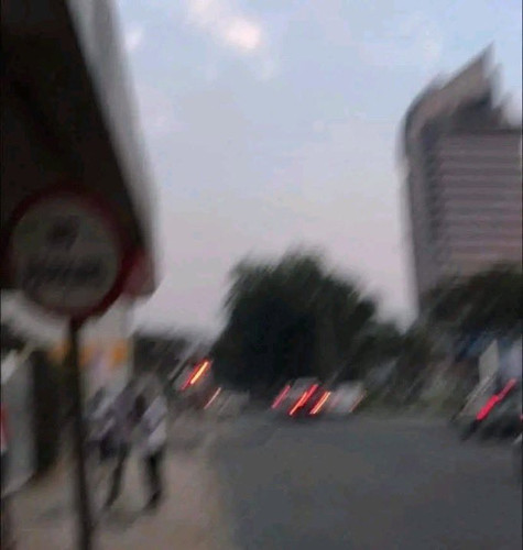 G1tsLXEWwAAfdTO.jpg