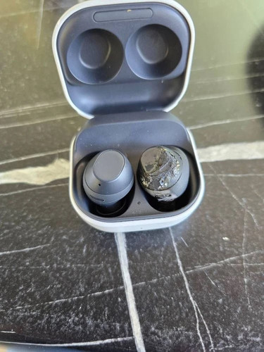 G2GwSBgXEAAhxA3.jpg