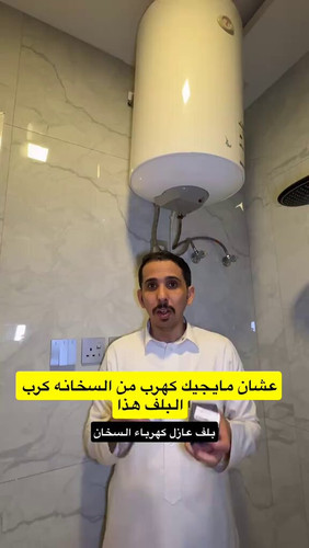 z 6UJGv6B9BROXyW.jpg