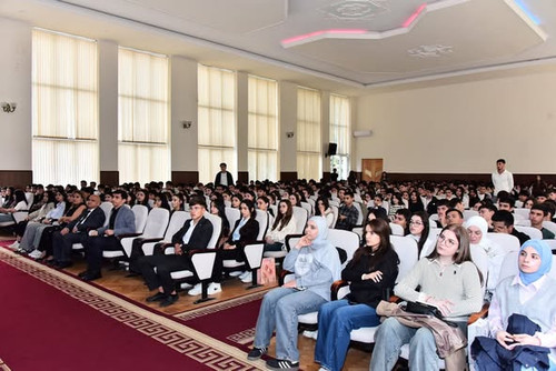 558835832 1368350394971270 7205963285538852590 n.jpg?stp=dst jpg p526x395 tt6& nc cat=105&ccb=1 7& n.jpg