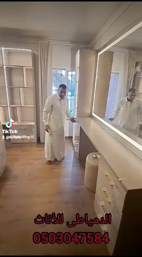 PBgOOO75O 4Nxbio.jpg