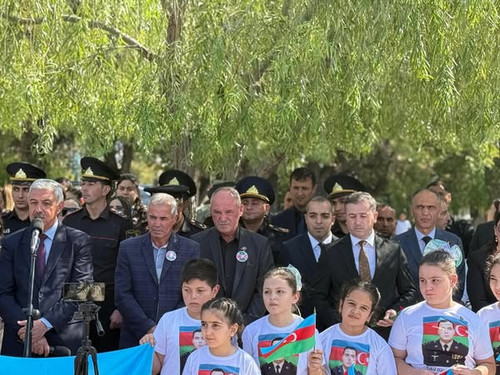 558792818 18409380028136633 608975014766226762 n.jpg?stp=dst jpg s600x600 tt6& nc cat=107&ccb=1 7& n.jpg