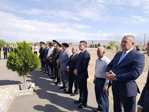 559005766 18409376431136633 5942883465243812506 n.jpg?stp=dst jpg s600x600 tt6& nc cat=102&ccb=1 7& .jpg