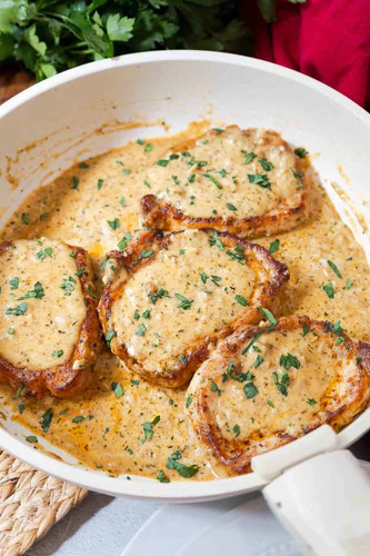 Creamy Garlic Pork Chops 1 1024x1536.jpg