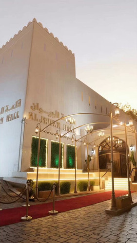 uAIArS Eb1QUZ3Py.jpg