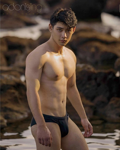 supercoatboy 1578466197 2216657584027600228 293705083.jpg