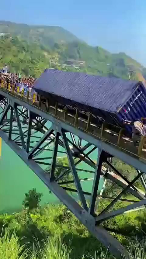 h6h5cfW0w3q3oSA .jpg