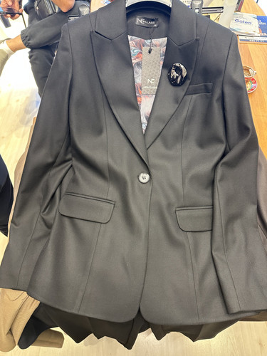 A2B61604 3464 40BC 8A2B 8C58E31409D7.jpg