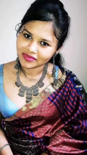 photo 6075598447467148557 w.webp