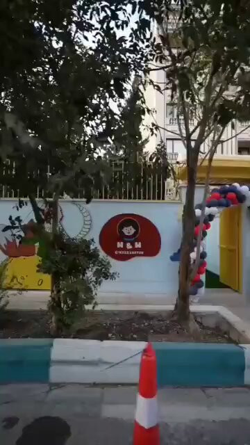 hcLDRaWowi9wuZWF.jpg