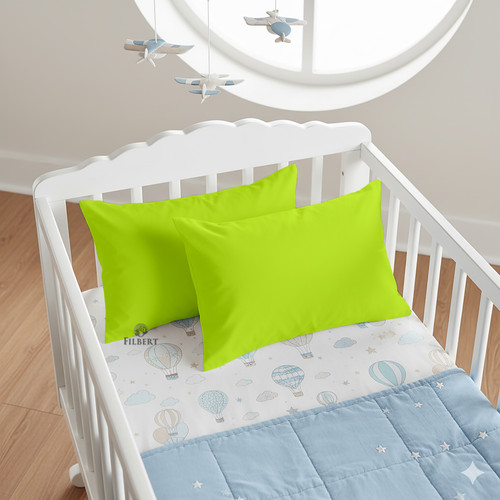 pARROT gREEN (2).jpg