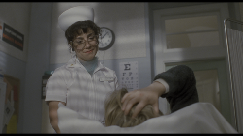 Pesadilla en Elm Street 4 El amo del sueño (1988) [UHDRemux 2160p HEVC HDR10 ES DD 2.0][HDO].mkv sna.png