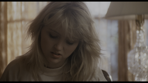 Pesadilla en Elm Street 4 El amo del sueño (1988) [UHDRemux 2160p HEVC HDR10 ES DD 2.0][HDO].mkv sna.png