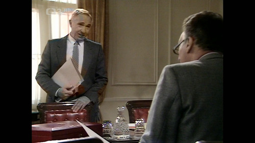 Jiste.pane.premiere.S02E01.Muz.pres.palubu.1987.1080i.HDTV.H264.MPA2.0 GarGG.mkv snapshot 06.30 [202.jpg
