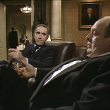 Yes.Minister.S01E02.Oficialni.navsteva.2160p.Upcaled.WEB DL.CZ EN.DD2.0.x264 moviesbyrizzo.mkv snaps