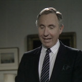 Yes.Prime.Minister.S01E02.Premieruv.projev.2160p.Upscaled.WEB DL.CZ EN.DD2.0.x264 moviesbyrizzo.mkv 