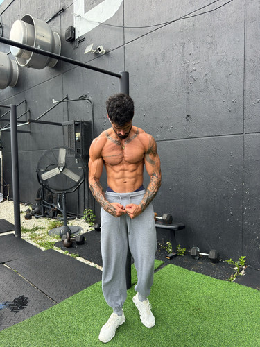 yanninicolau 1751580157 3668842733923539079 37923821010.jpg